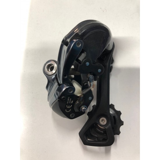 Shimano Ultegra RD-6870 GS Di2 Arka Vites